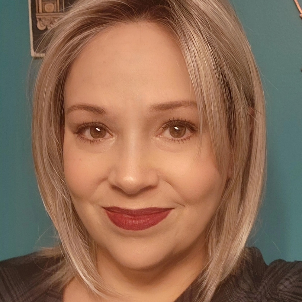 Wfew Blonde *Vanessa* Bob Style - Picture 6 of 10